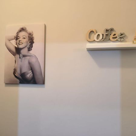 Bilocale In Via Degli Orti Variani Рим Екстериор снимка